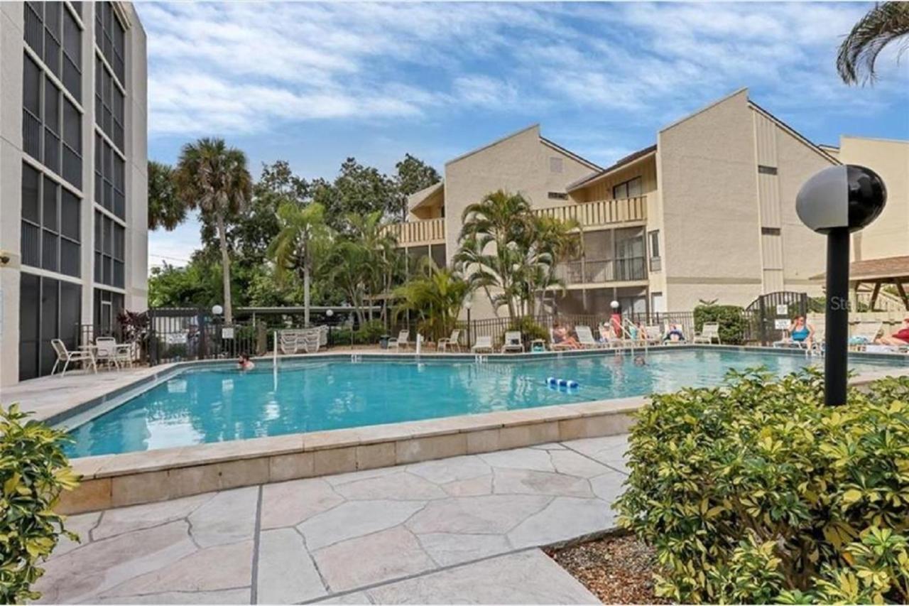 Apartament Siesta Key Escape Ground Floor Steps To Heated Pool And Free Trolley Zewnętrze zdjęcie
