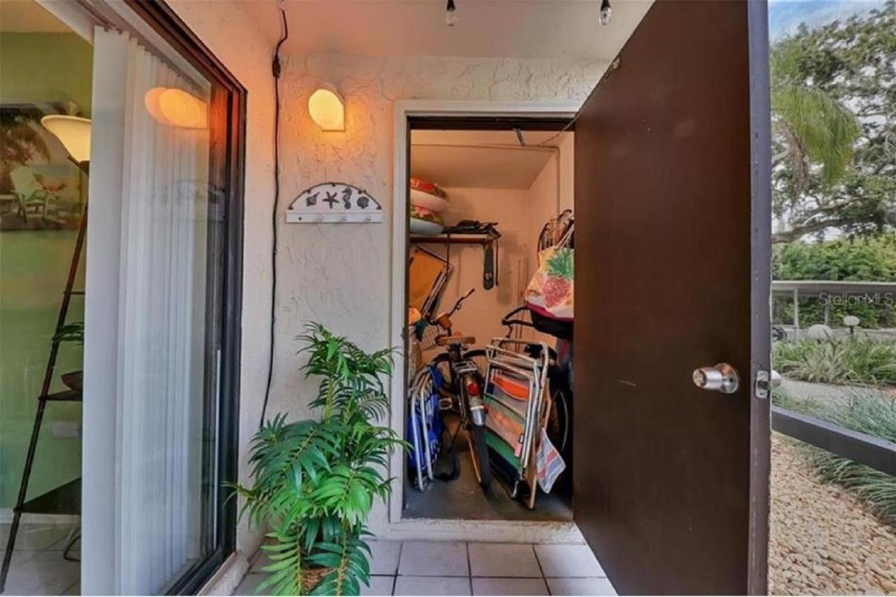 Apartament Siesta Key Escape Ground Floor Steps To Heated Pool And Free Trolley Zewnętrze zdjęcie