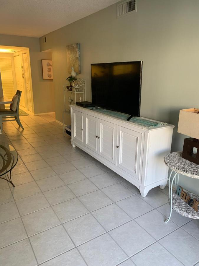 Apartament Siesta Key Escape Ground Floor Steps To Heated Pool And Free Trolley Zewnętrze zdjęcie